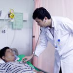 Cứu sống anh thợ hàn bị điện giật ngưng tim